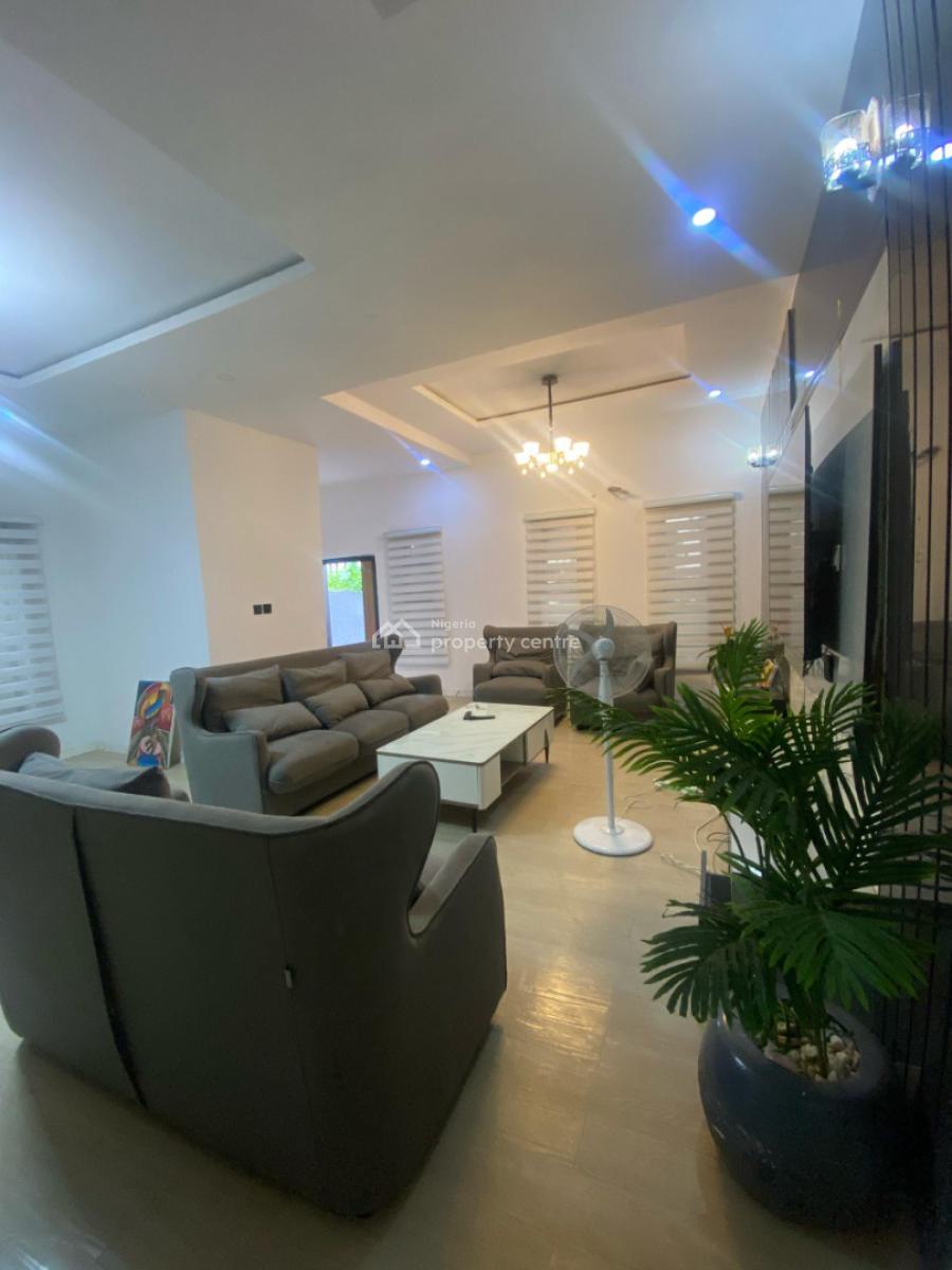 Well Maintained 4 Bedroom Semi-detached, Chervon, Lekki, Lagos, Semi-detached Duplex for Sale