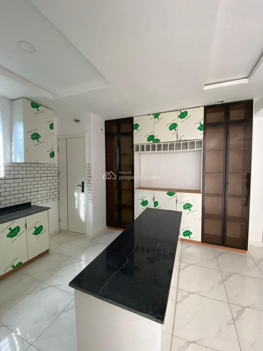 2 Bedroom Apartment with Open Plan Kitchen and No Bq, Ikate Elegushi, Lekki, Lagos, Block of Flats for Sale