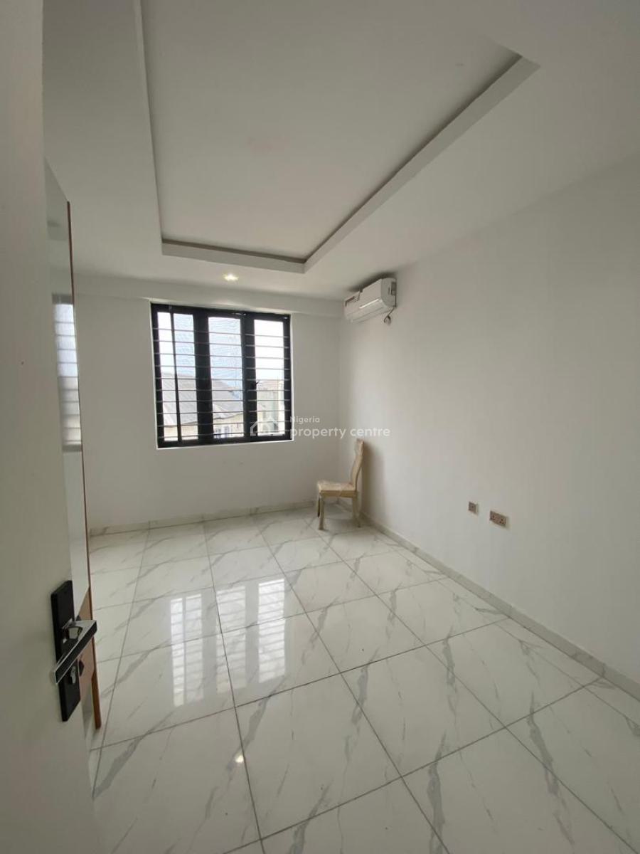 2 Bedroom Apartment with Open Plan Kitchen and No Bq, Ikate Elegushi, Lekki, Lagos, Block of Flats for Sale