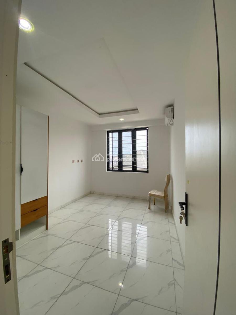 2 Bedroom Apartment with Open Plan Kitchen and No Bq, Ikate Elegushi, Lekki, Lagos, Block of Flats for Sale