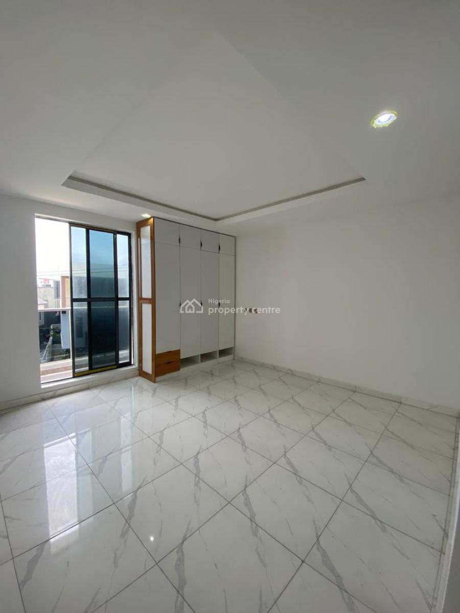 2 Bedroom Apartment with Open Plan Kitchen and No Bq, Ikate Elegushi, Lekki, Lagos, Block of Flats for Sale