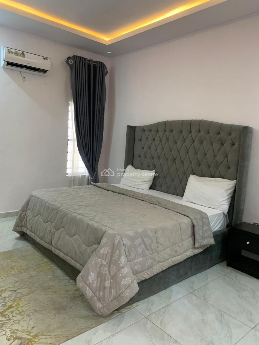 Distress Furnished 4 Bedroom Fully Detached Duplex with Bq in Ikate, Ikate Elegushi Lekki, Ikate Elegushi, Lekki, Lagos, Detached Duplex for Sale