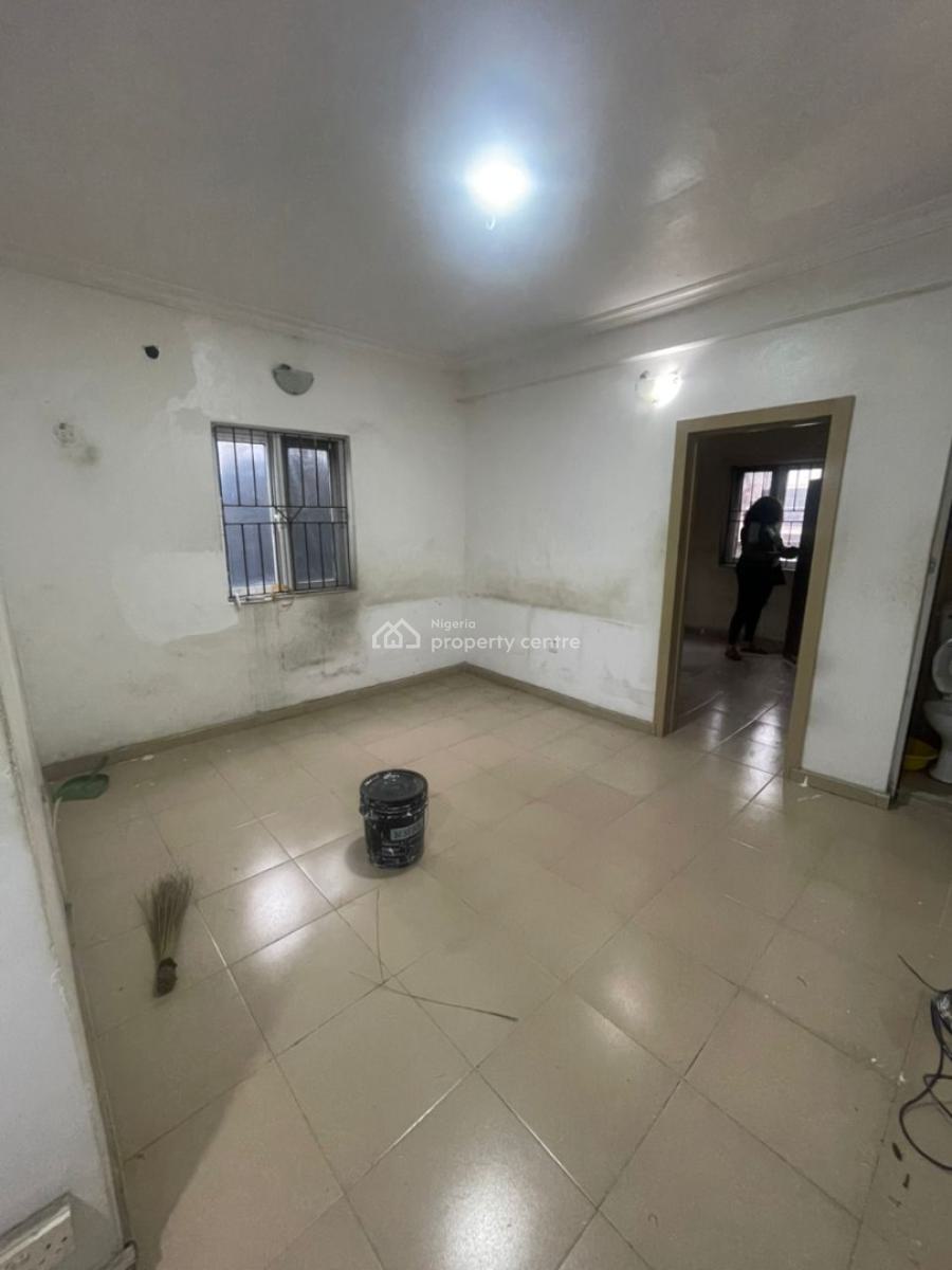 a Relatively New, Decent and Standard Miniflat, Upstairs with 2toilets, Palmgrove, Shomolu, Lagos, Mini Flat (room and Parlour) for Rent
