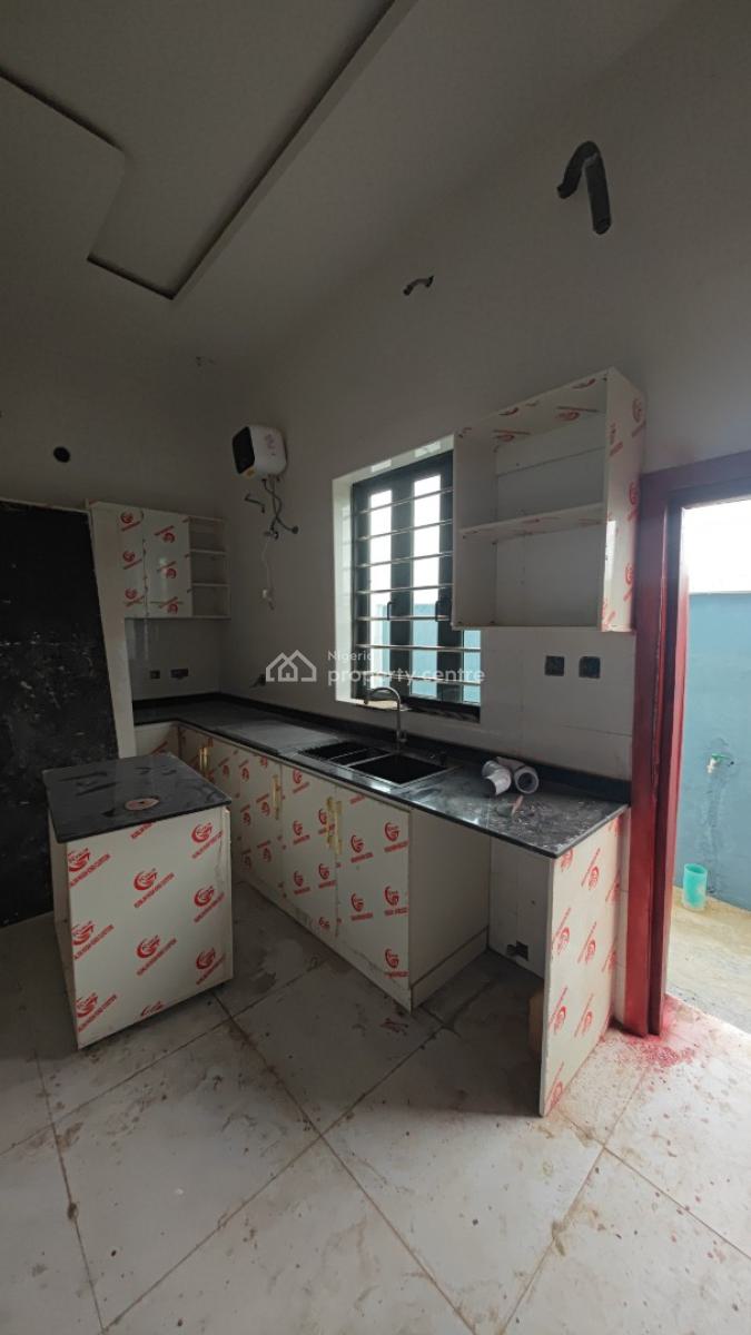 Exquisite 4-bedroom Semi-detached House with Bq in Richland Estate., Richland Estate, Ibeju Lekki, Lagos, House for Sale