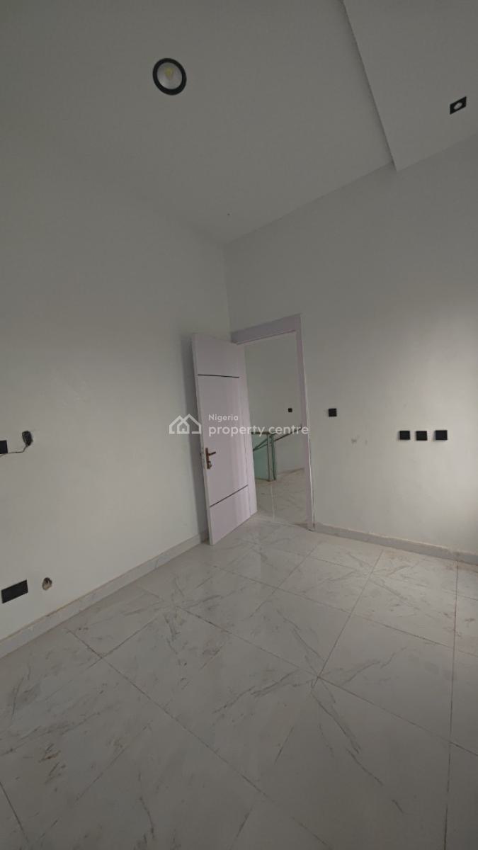 Exquisite 4-bedroom Semi-detached House with Bq in Richland Estate., Richland Estate, Ibeju Lekki, Lagos, House for Sale