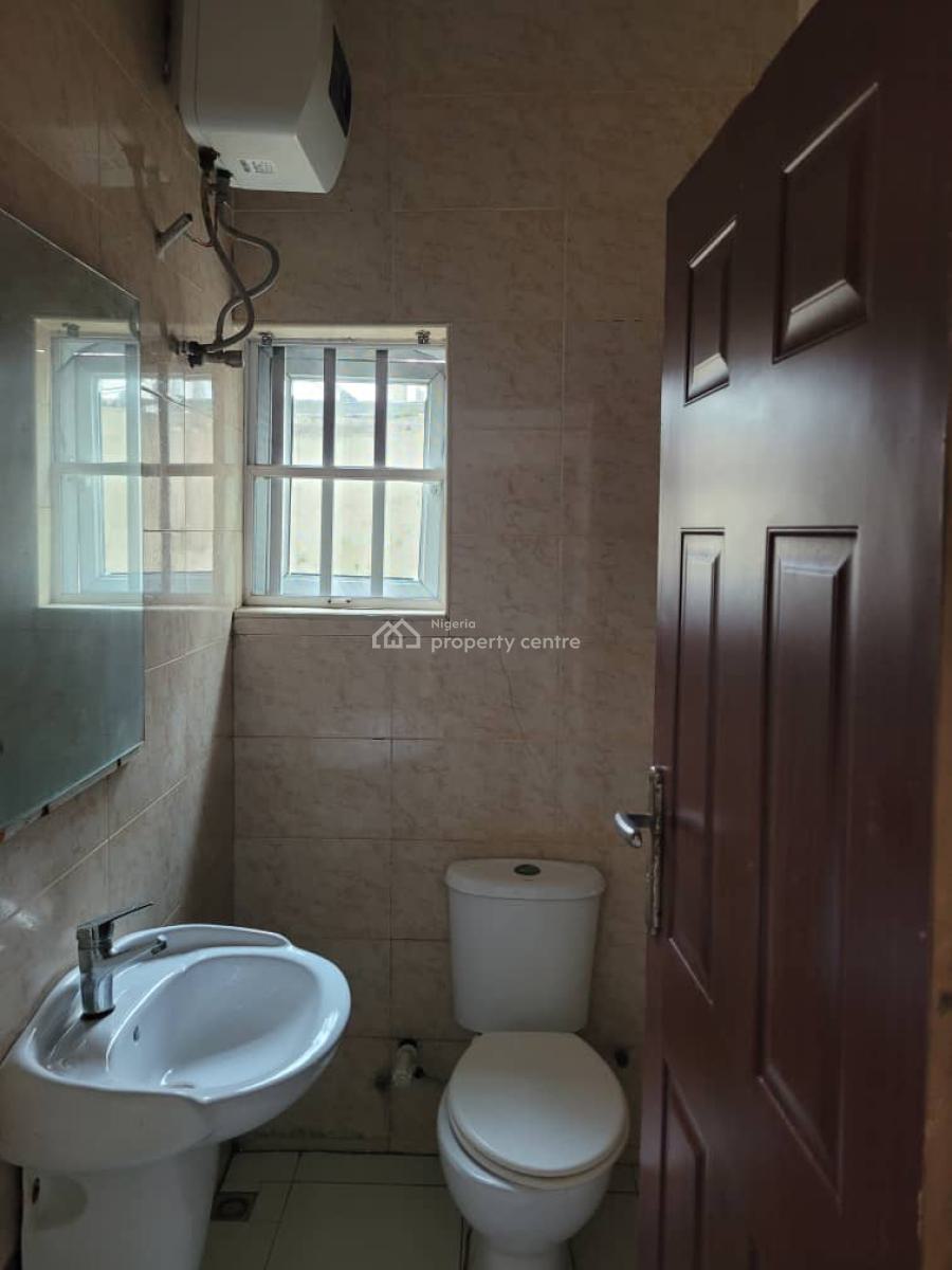 Very Spacious Miniflat on Ground Floor, Ikate, Lekki, Lagos, Mini Flat (room and Parlour) for Rent