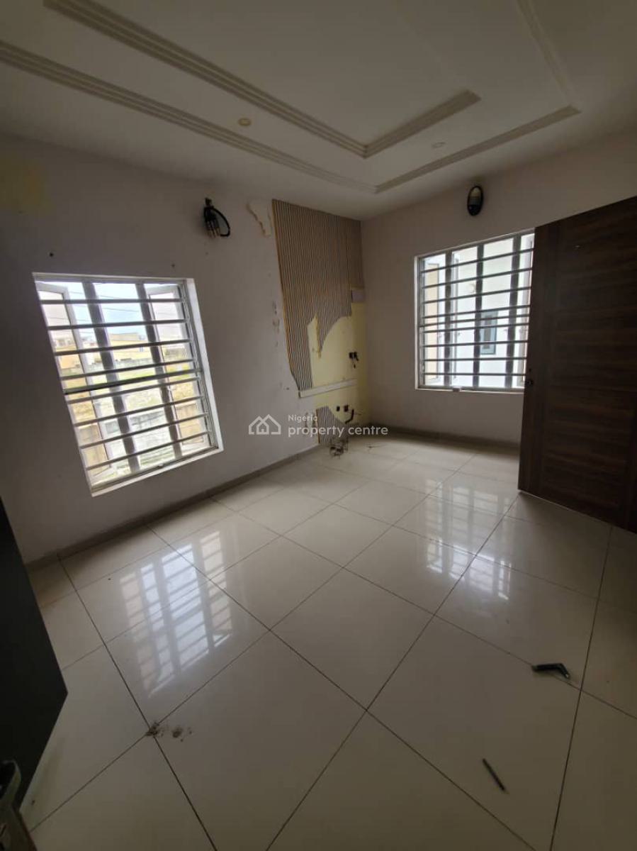 Spacious Room Self in a Shared Apartment, Orchid, Lekki, Lagos, Self Contain (single Rooms) for Rent
