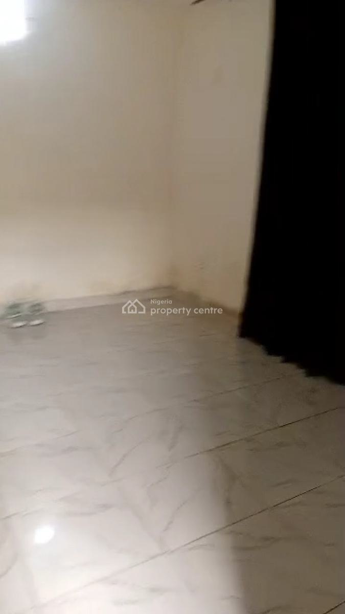 Fairly Used Mini Flat Apartment, Sangotedo Majek, Ajah, Lagos, Mini Flat (room and Parlour) for Rent