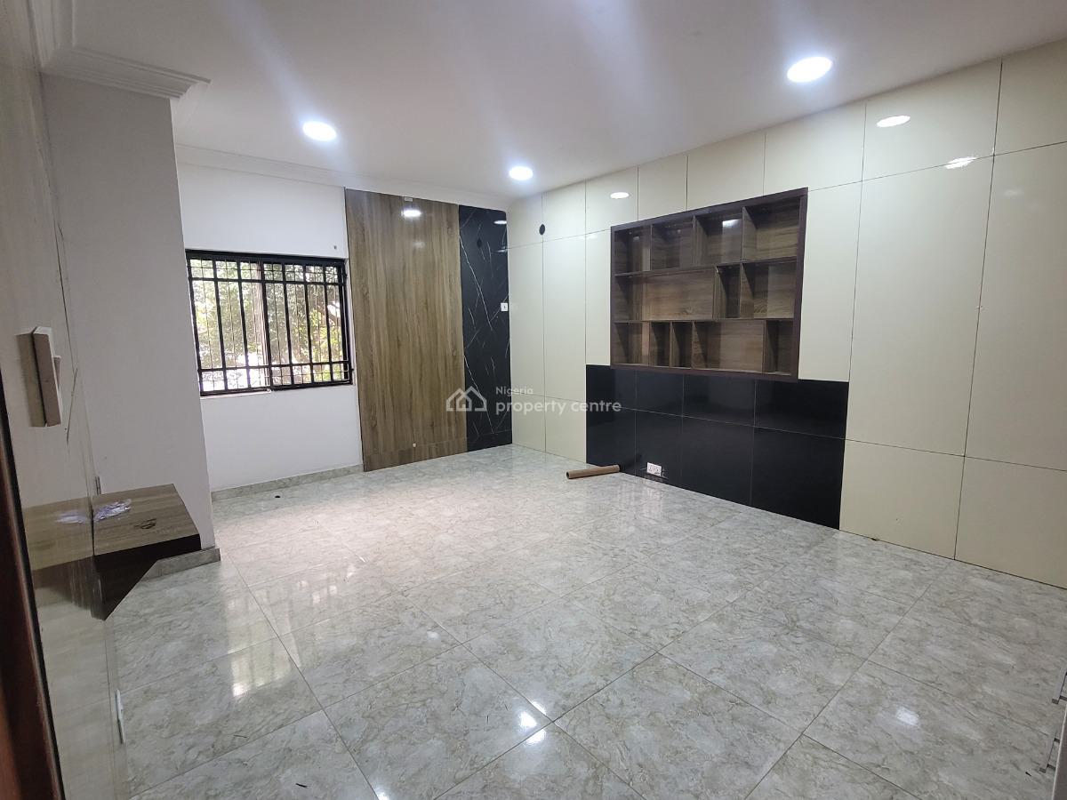 Well-maintained 4-bedroom Semi-detached House with Bq, Lekki Phase 1, Lekki, Lagos, Semi-detached Duplex for Rent