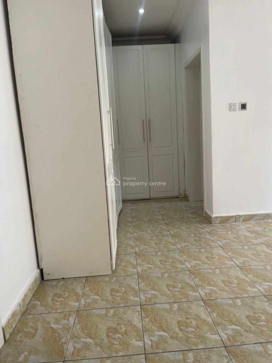 Sharp Masters Bedroom Available with Swimming Pool, Orchid Road, Lekki, Lagos, Self Contain (single Rooms) for Rent