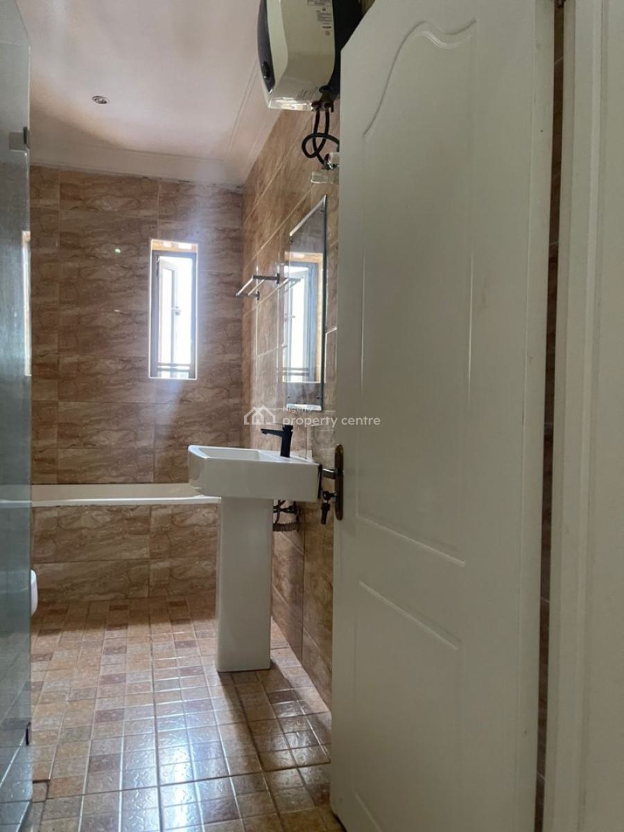 Sharp Masters Bedroom Available with Swimming Pool, Orchid Road, Lekki, Lagos, Self Contain (single Rooms) for Rent