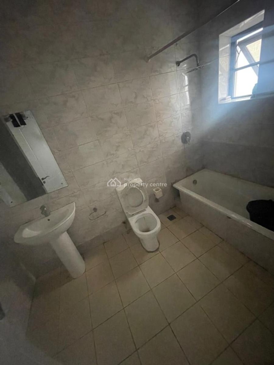 Clean and Spacious Room in a Shared Apartment, Orchid Road, Lekki, Lagos, Self Contain (single Rooms) for Rent