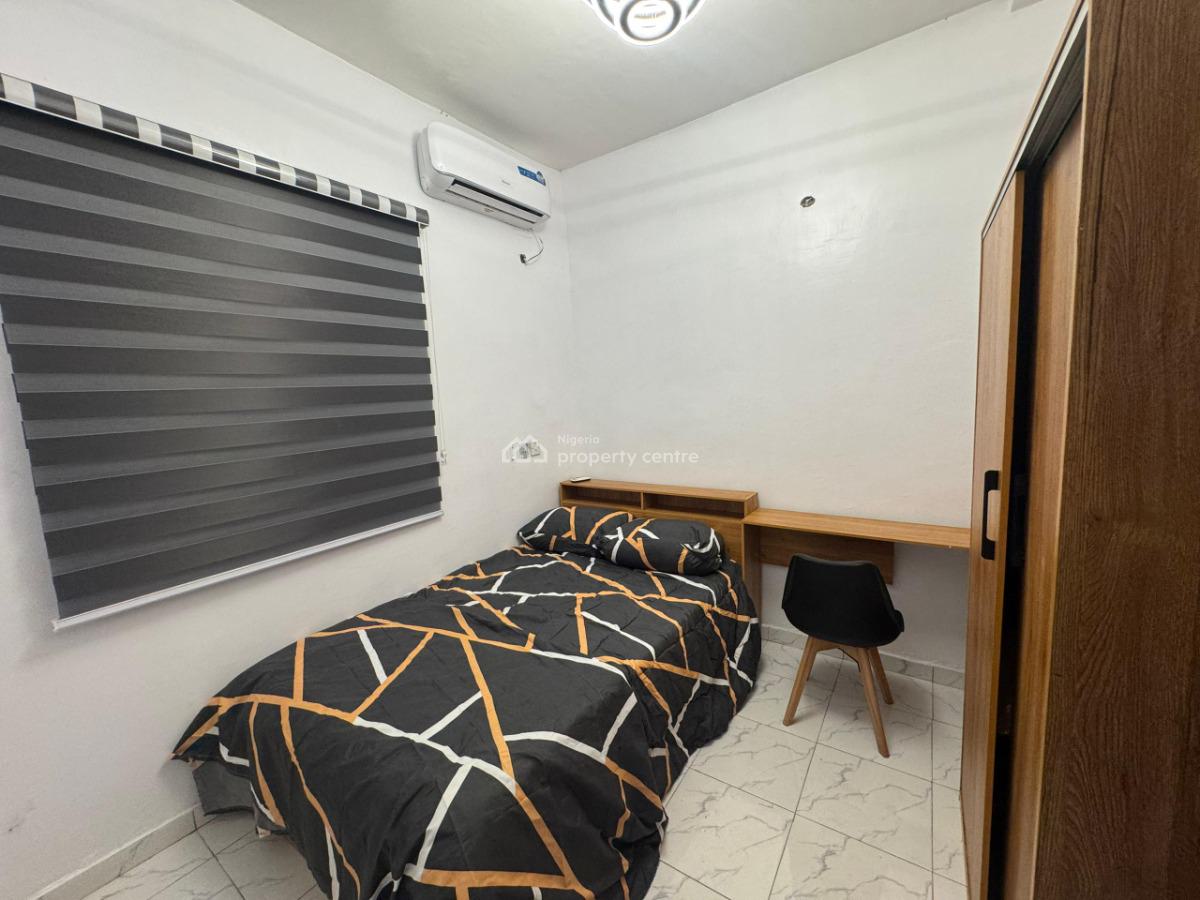 1 Bedroom Apartment, 40 Karimu Street Surulere Lagos, Surulere, Lagos, Mini Flat (room and Parlour) Short Let