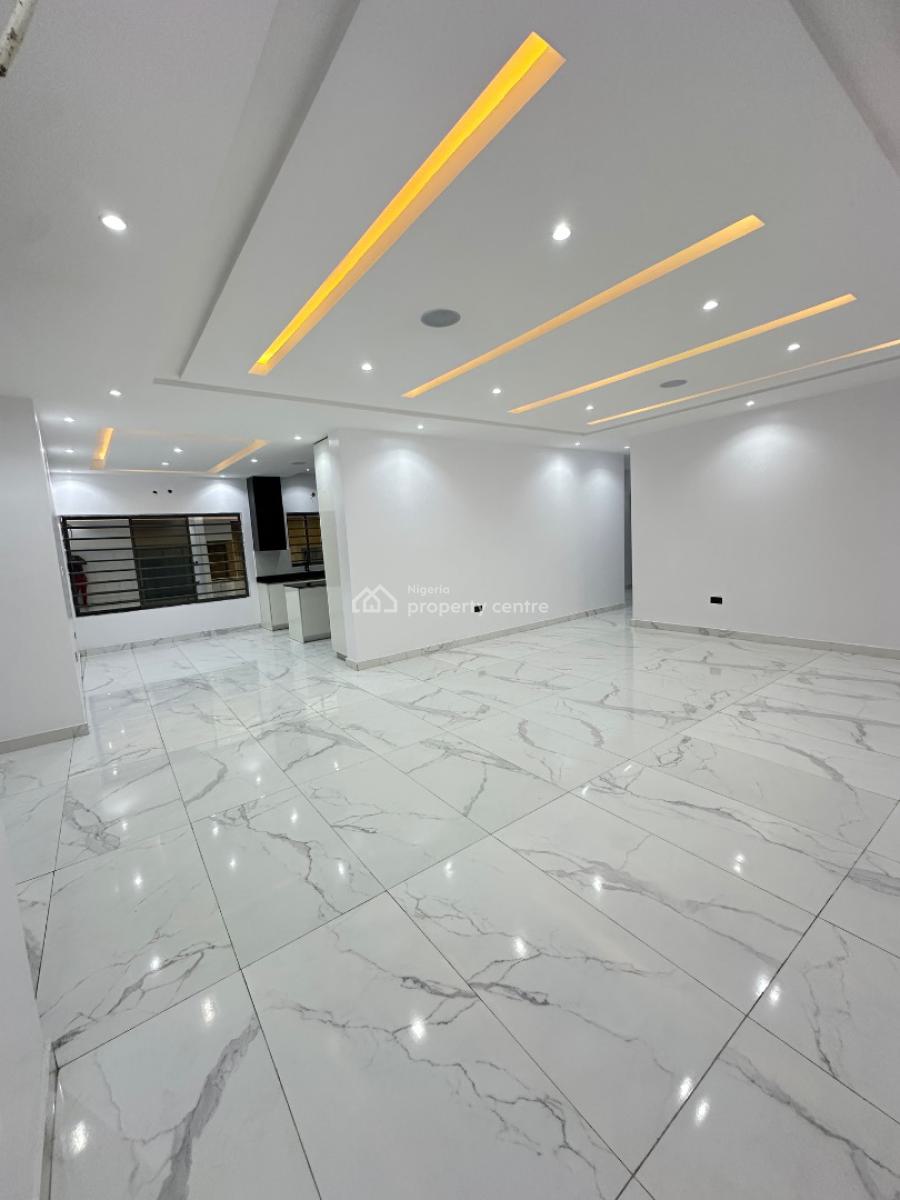 Brand New Luxury Spacious 2 Bedroom, Lekki Phase 1, Lekki, Lagos, Flat / Apartment for Sale