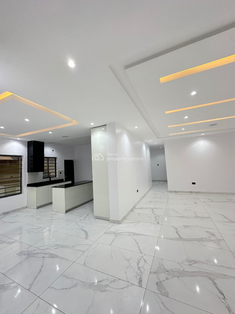 Brand New Luxury Spacious 2 Bedroom, Lekki Phase 1, Lekki, Lagos, Flat / Apartment for Sale