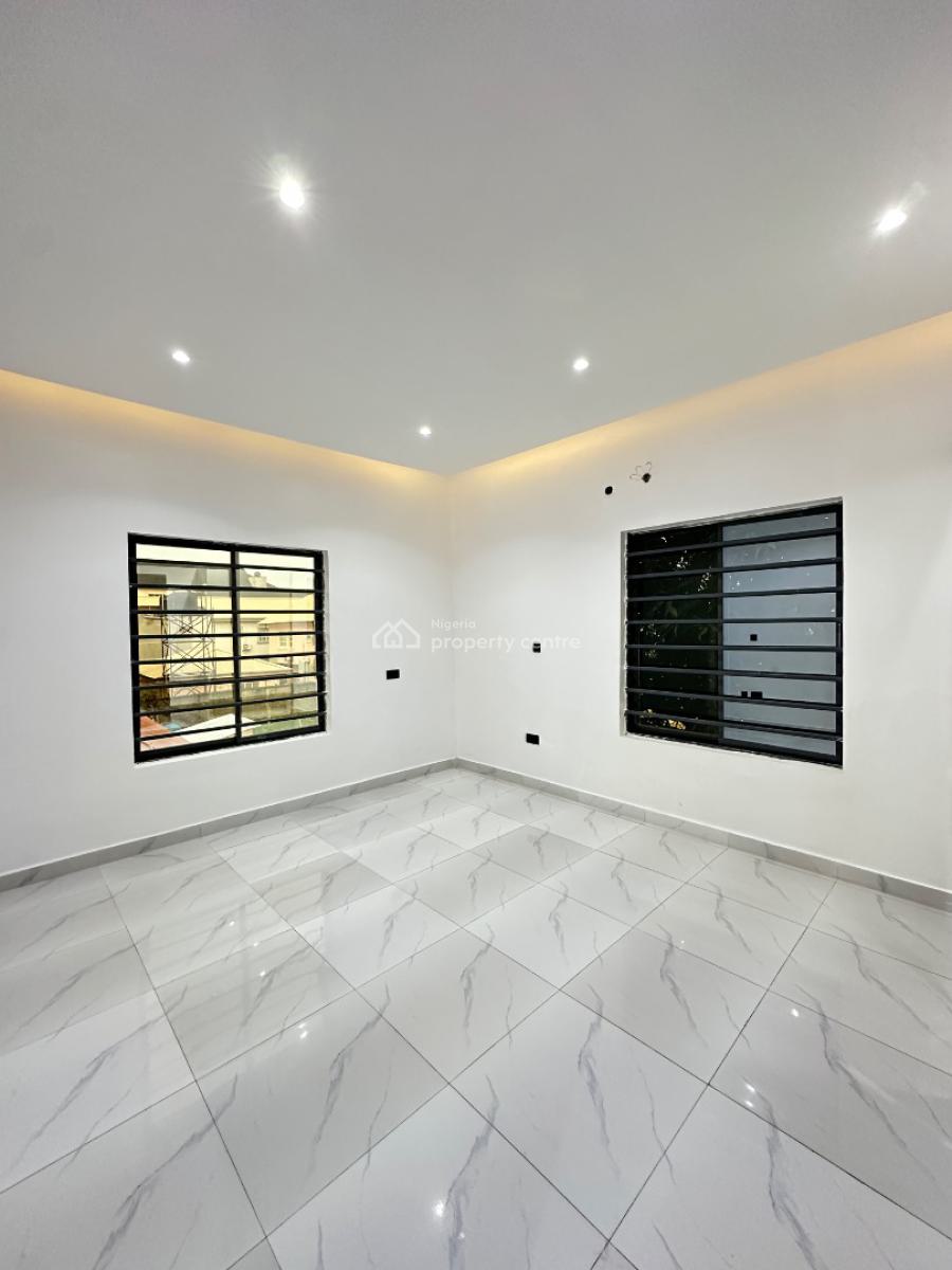 Brand New Luxury Spacious 2 Bedroom, Lekki Phase 1, Lekki, Lagos, Flat / Apartment for Sale