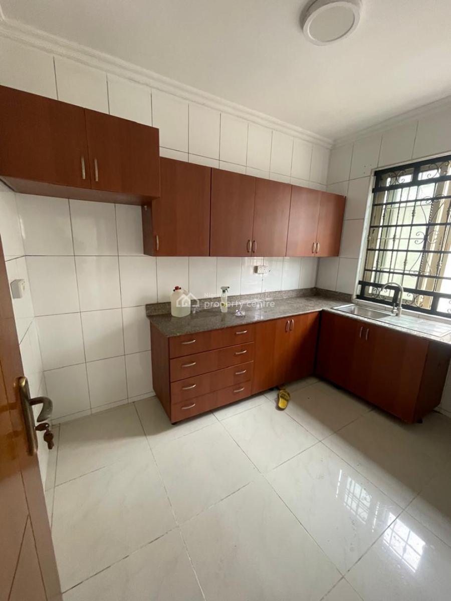 a Mini Flat, Lekki Phase 1, Lekki, Lagos, Mini Flat (room and Parlour) for Rent
