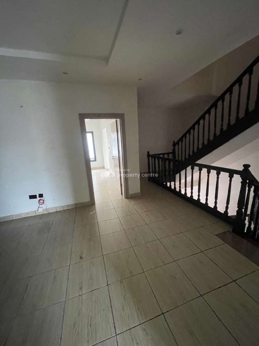 4 Bedroom Terrace, Lekki Phase 1, Lekki, Lagos, Terraced Duplex for Rent