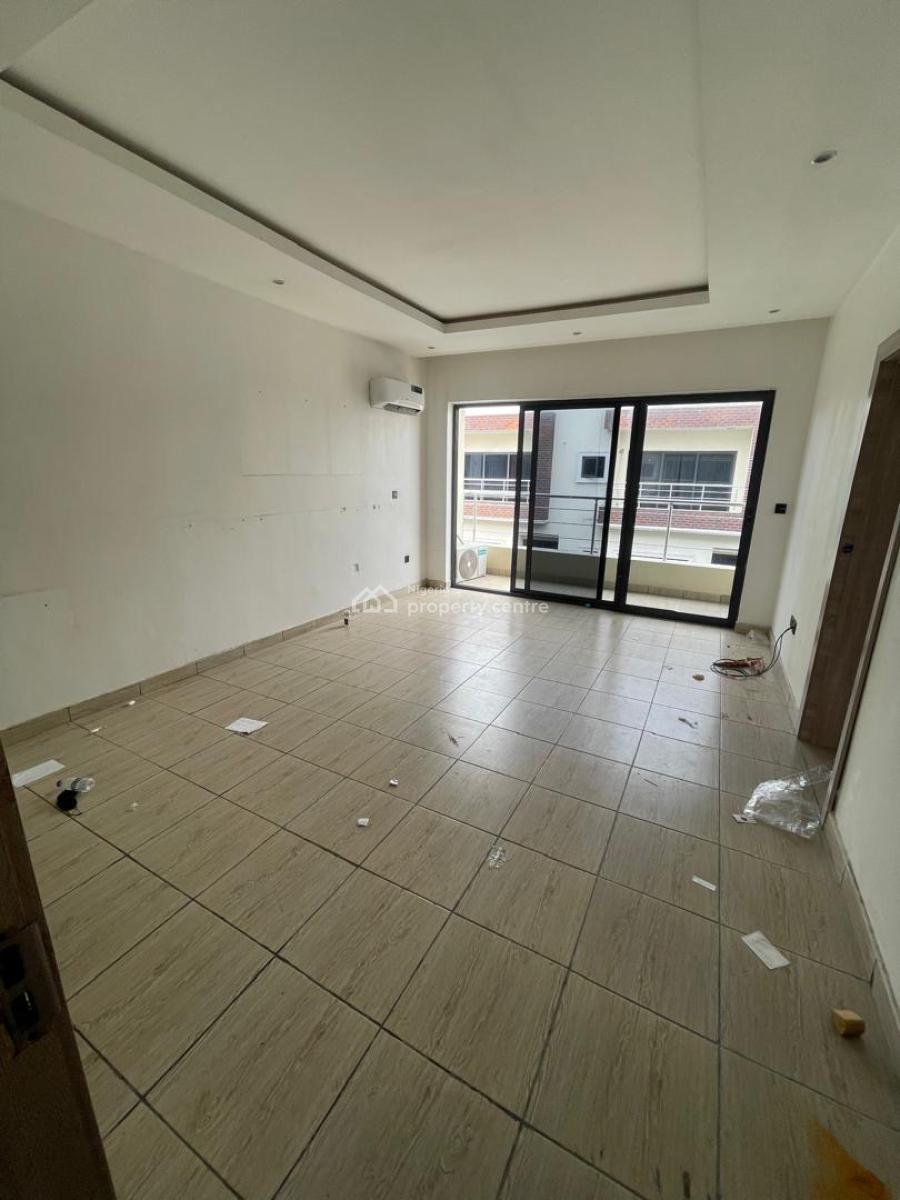4 Bedroom Terrace, Lekki Phase 1, Lekki, Lagos, Terraced Duplex for Rent
