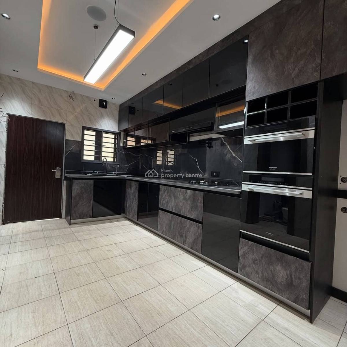 Luxury 3 Bedroom, Serene, Mabushi, Abuja, Block of Flats for Sale