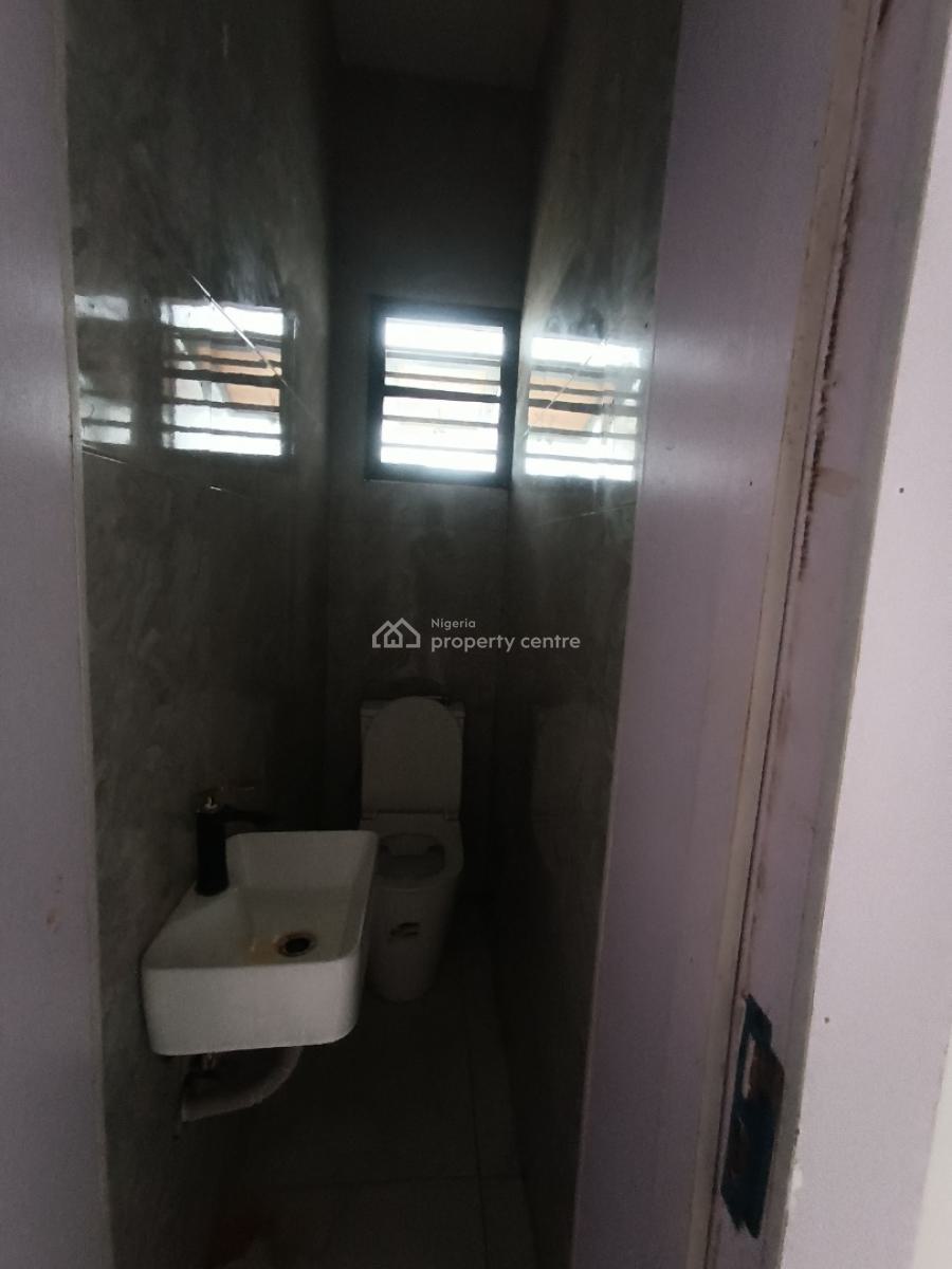 a Standard 2bedroom Flat, By Abraham Adesunya Ajah, Lekki Phase 2, Lekki, Lagos, Flat / Apartment for Rent