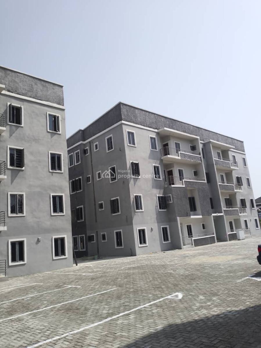 Sharp Clean 3 Bedroom Apartment, Orchid Roundabout Lekki Eti-osa, Lekki, Lagos, Flat / Apartment for Rent