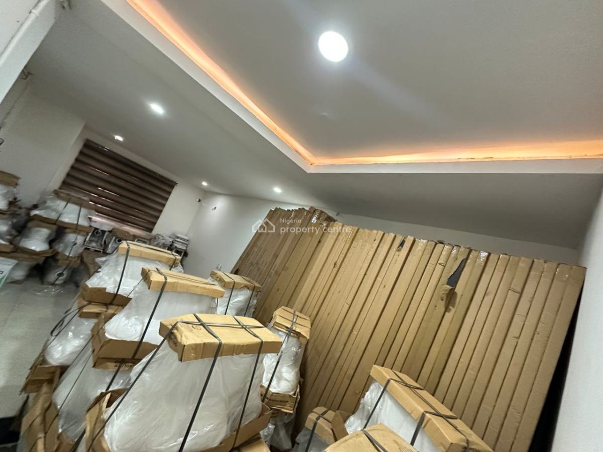2 Bedroom Flat, Lekki Phase 1, Lekki, Lagos, Flat / Apartment for Rent