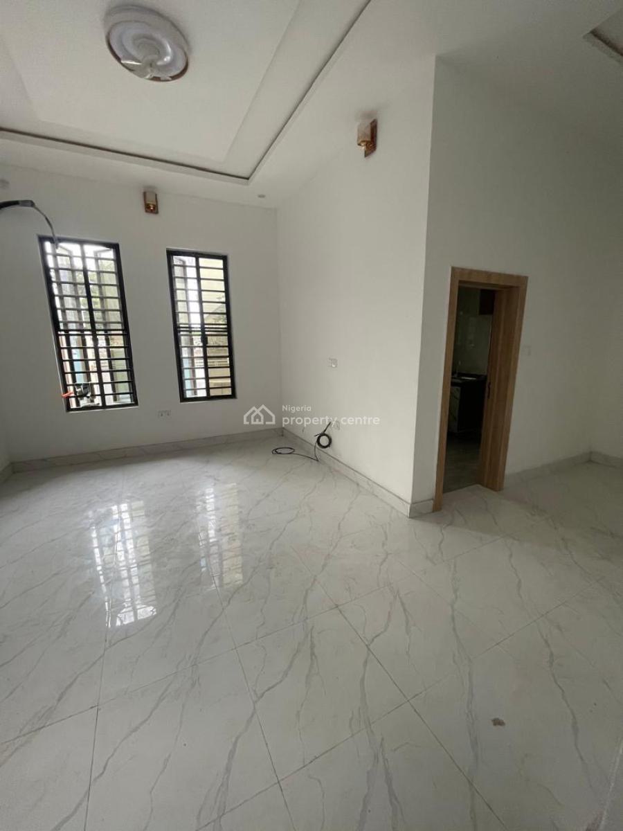 Beautiful 2 Bedroom, Ologolo, Lekki, Lagos, Flat / Apartment for Rent