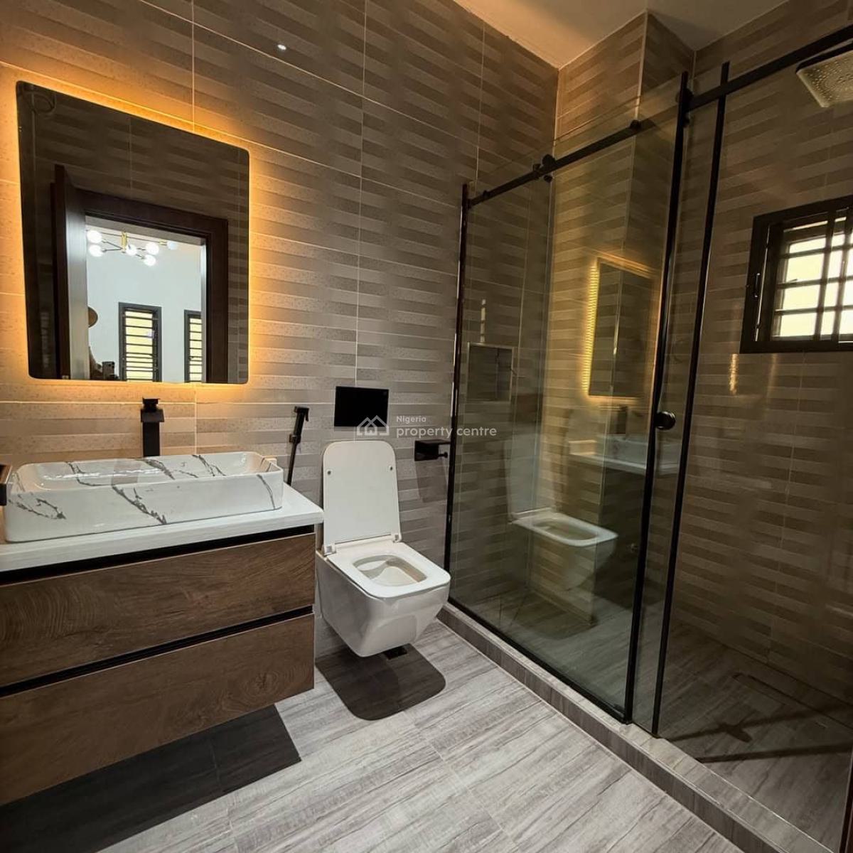 Luxury 3 Bedrooms Apartment, Mabushi, Abuja, Block of Flats for Sale