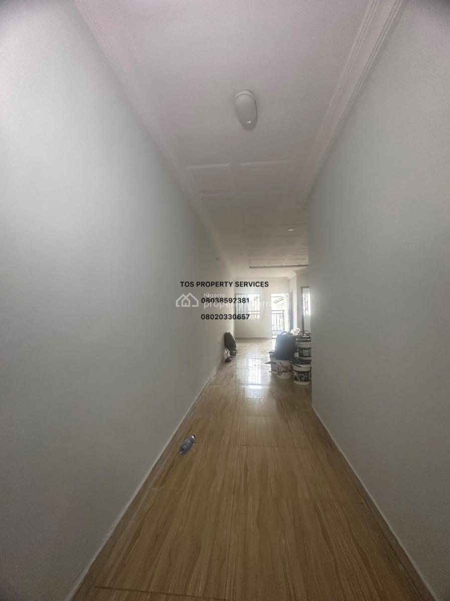 Nice 2 Bedroom All Rooms Ensuite (up), Sabo-alagomeji, Alagomeji, Yaba, Lagos, Flat / Apartment for Rent