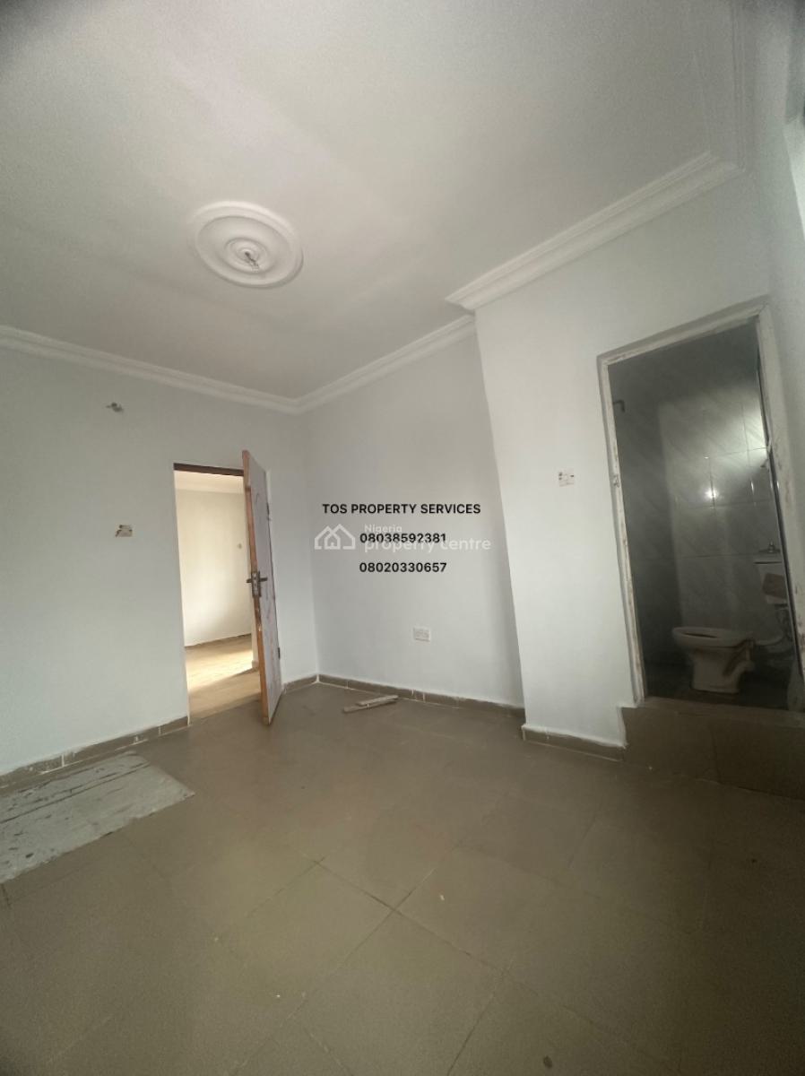 Nice 2 Bedroom All Rooms Ensuite (up), Sabo-alagomeji, Alagomeji, Yaba, Lagos, Flat / Apartment for Rent