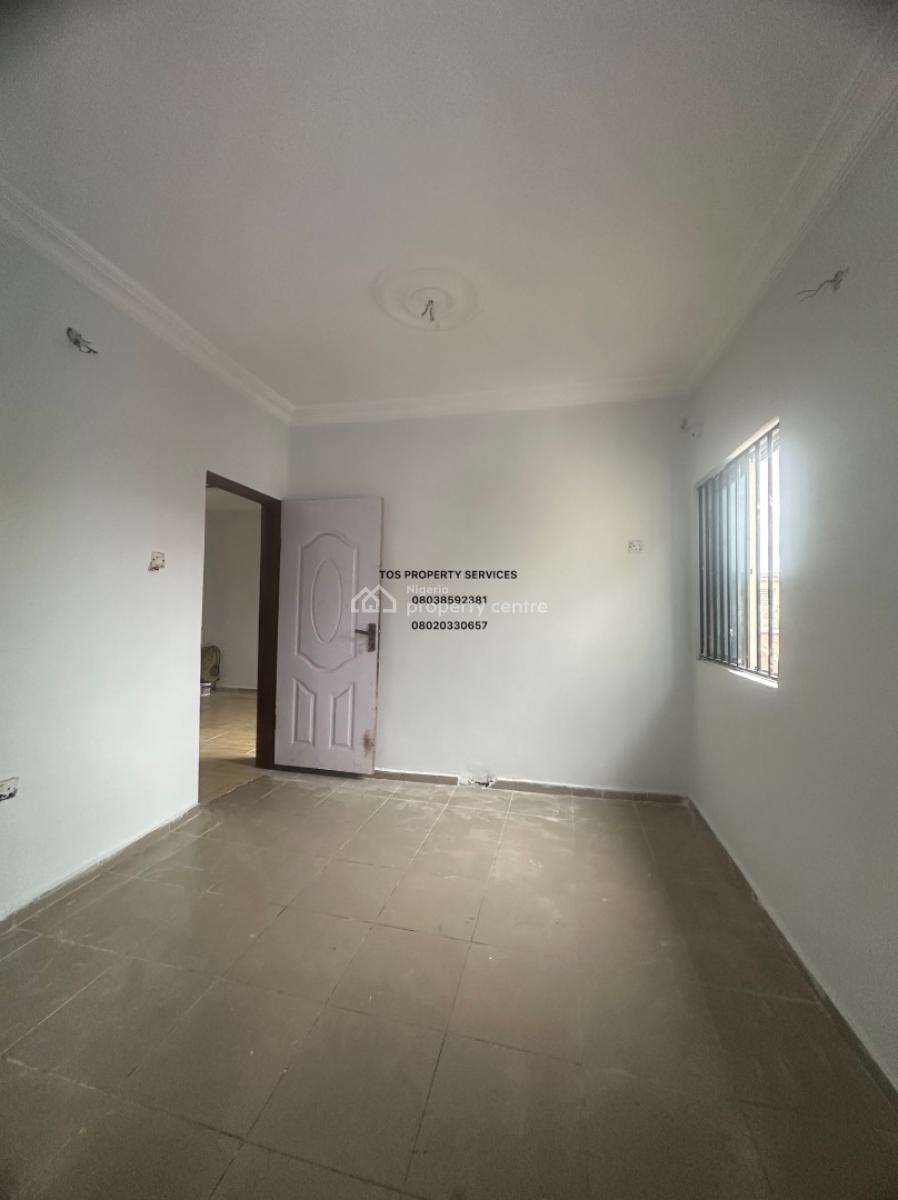 Nice 2 Bedroom All Rooms Ensuite (up), Sabo-alagomeji, Alagomeji, Yaba, Lagos, Flat / Apartment for Rent