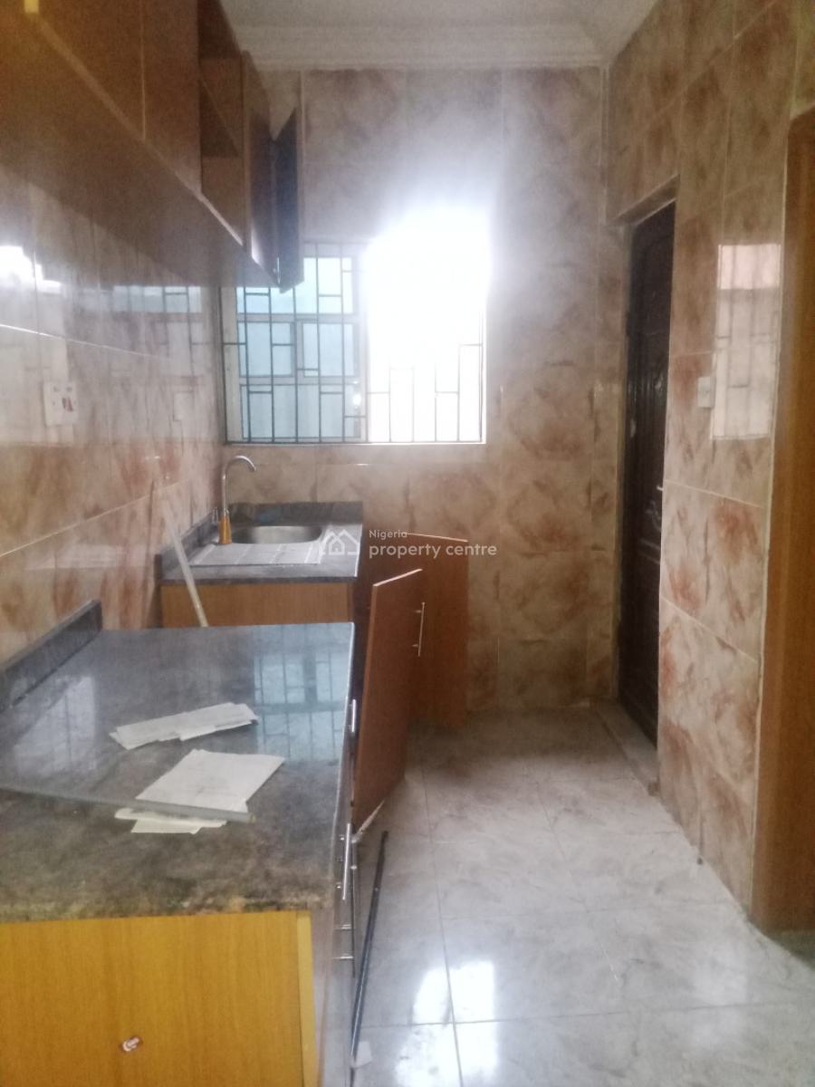 Luxury 2 Bedroom Flat, Alpha Garden Estate, Makogi, Magboro, Ogun, Flat / Apartment for Rent