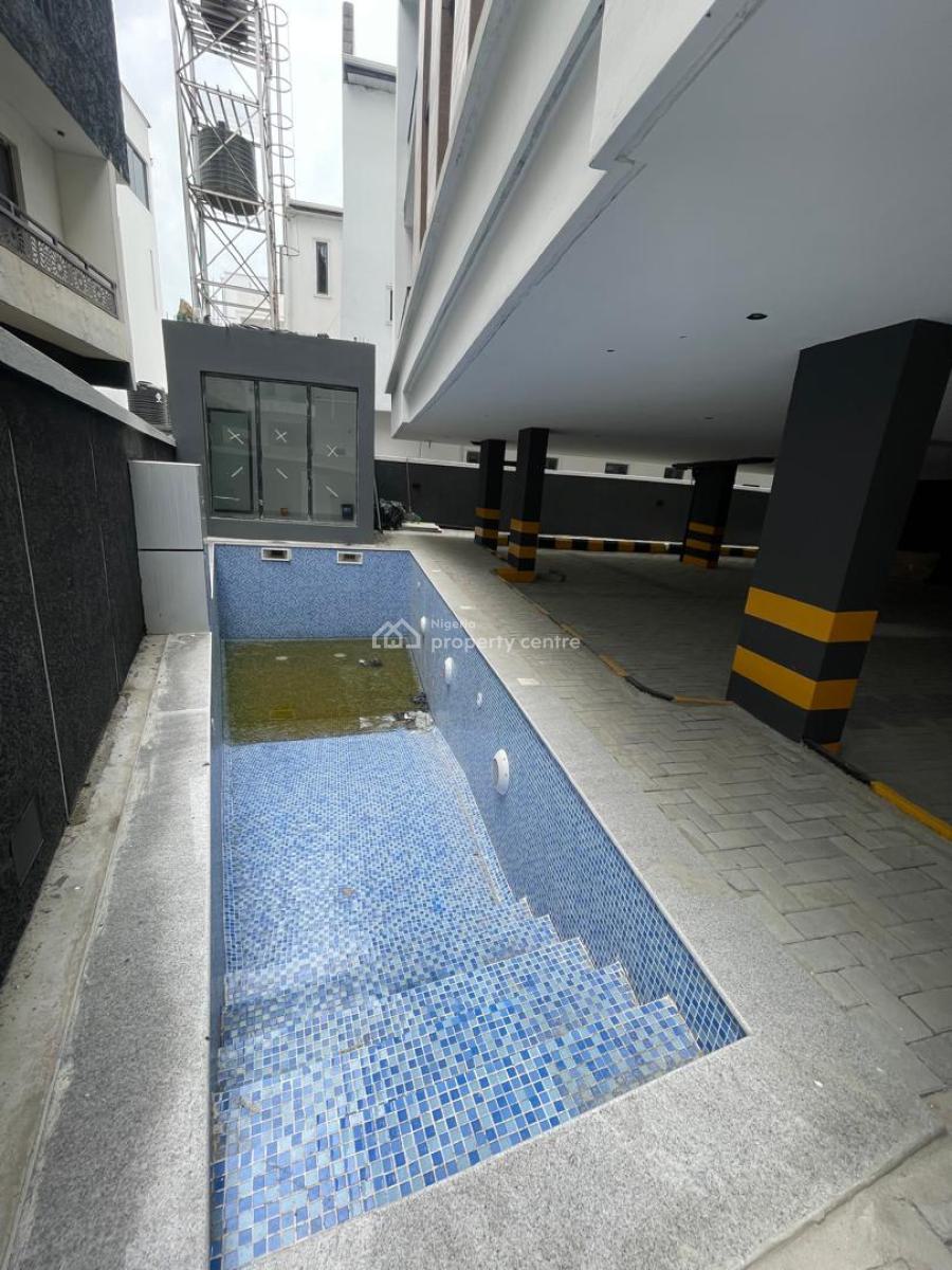 Two Bedrooms Ensuite, Ologolo, Lekki, Lagos, Flat / Apartment for Sale