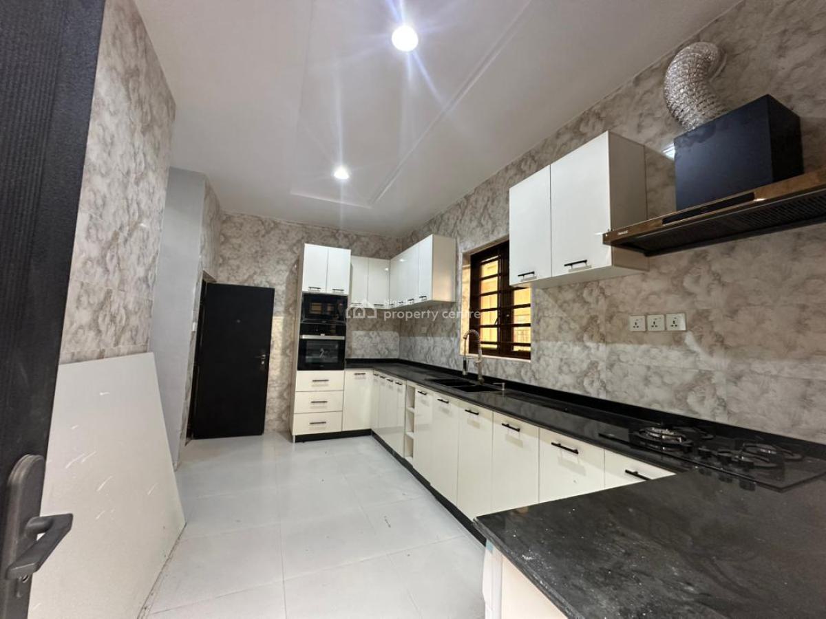 Luxury 4 Bedroom Semi Detached Duplex with 2 Mini Self Contained, Awoyaya, Lakowe, Ibeju Lekki, Lagos, Semi-detached Duplex for Sale