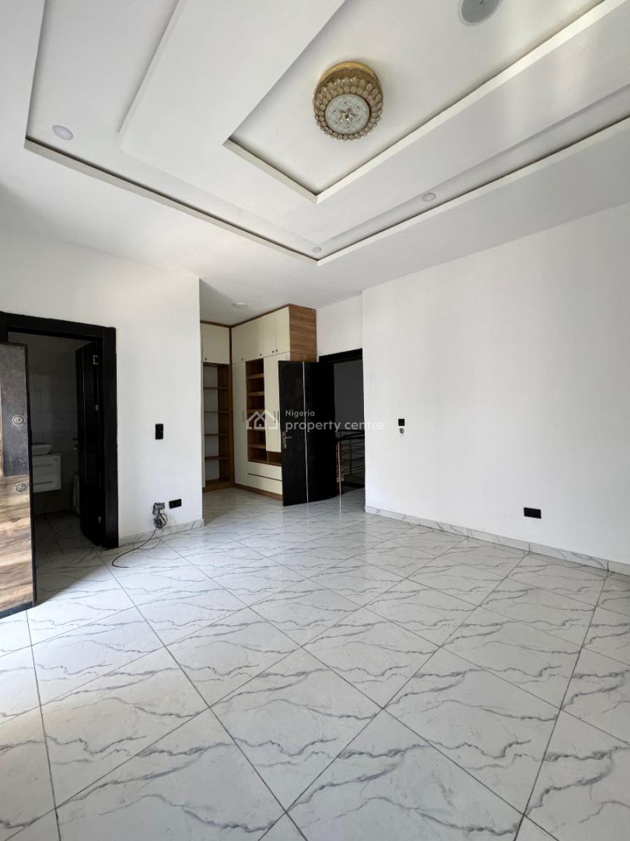 4bedroom Semi Detached Duplex, Orchid Road, Lekki, Lagos, Semi-detached Duplex for Sale