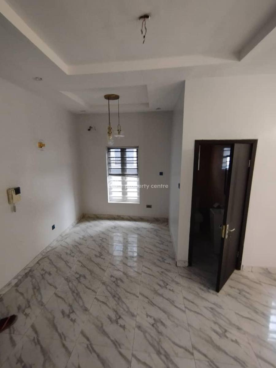 Lovely 4 Bedrooms Semi Detached Duplex, Osapa London, Lekki, Lagos, Semi-detached Duplex for Rent