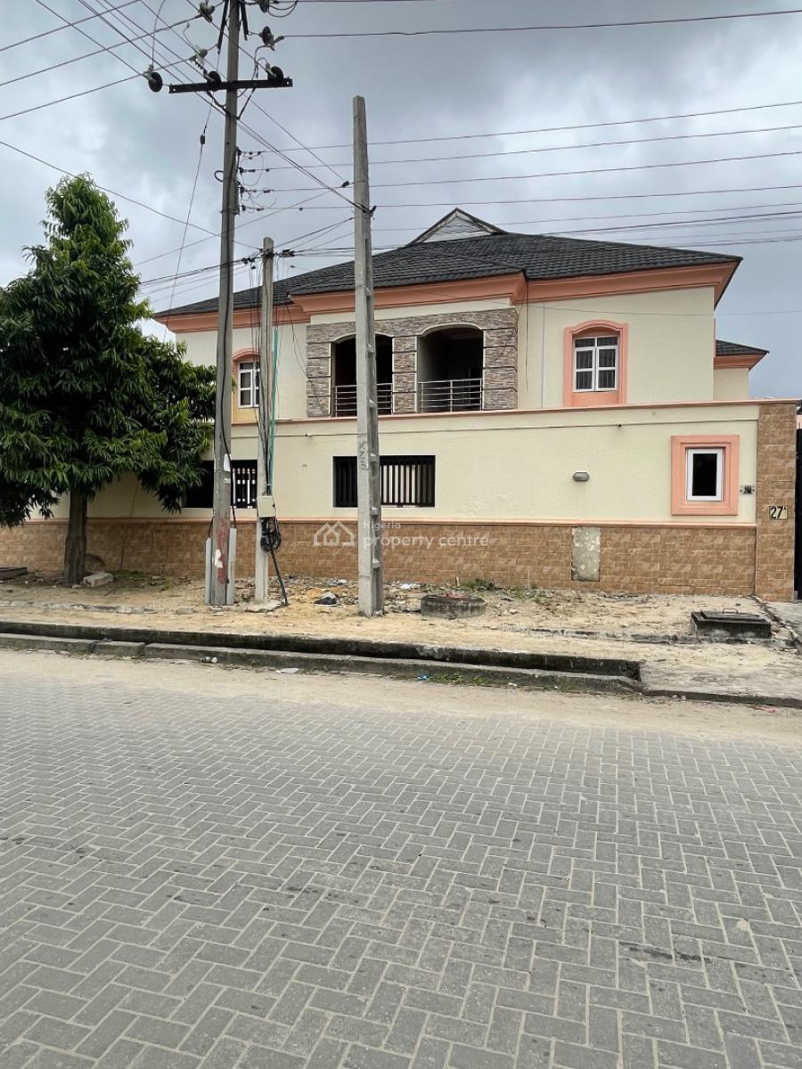 Contemporary 4 Bedroom Semi Detached Duplex, Lekki Phase 1, Lekki, Lagos, Semi-detached Duplex for Rent