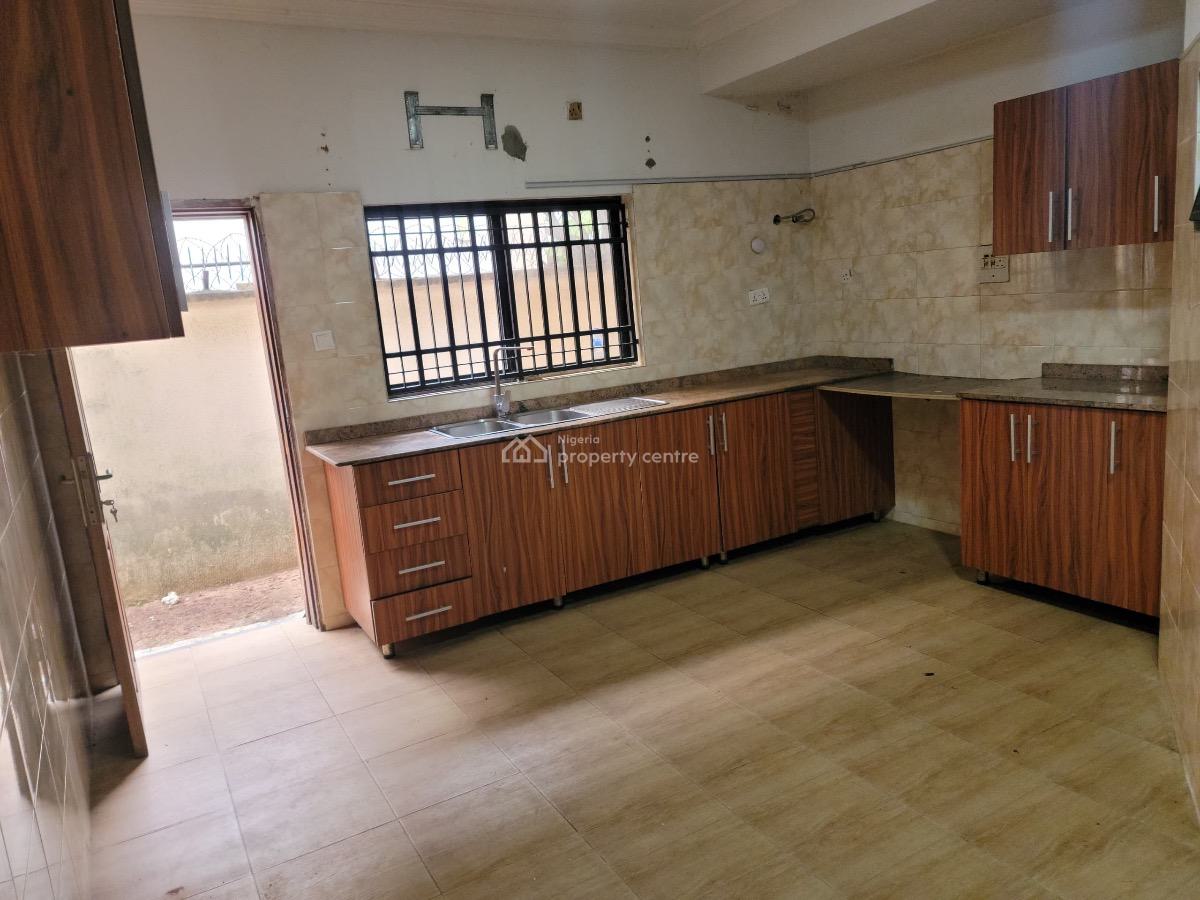 Prime 4-bedroom Semi-detached Duplex with Bq in Lekki Phase 1 --- Ideal, Lekki Phase 1, Lekki, Lagos, Semi-detached Duplex for Rent