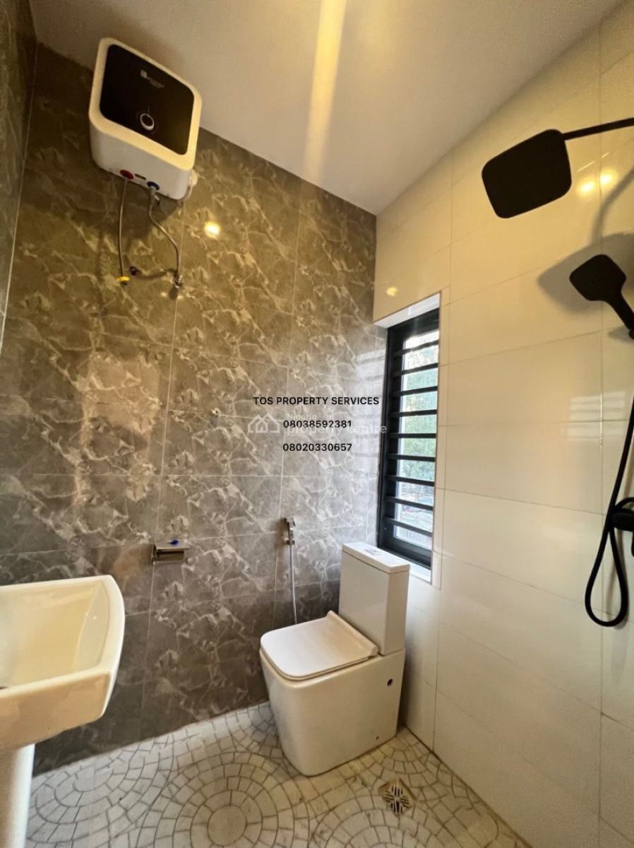 3 Bedroom Terrace Duplex & Bq, Off Herbert Macaulay Way, Yaba, Lagos, Terraced Duplex for Rent
