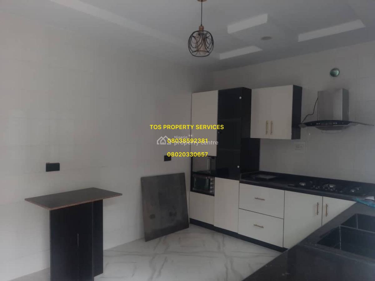 3 Bedroom Terrace Duplex & Bq, Off Herbert Macaulay Way, Yaba, Lagos, Terraced Duplex for Rent