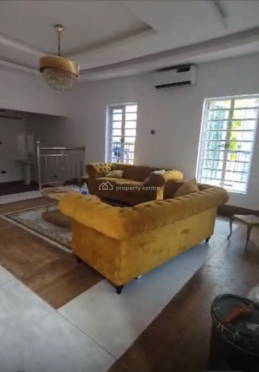 3 Bedroom Duplex in Lekki Phase1, Lekki Right, Lekki, Lagos, Terraced Duplex for Rent