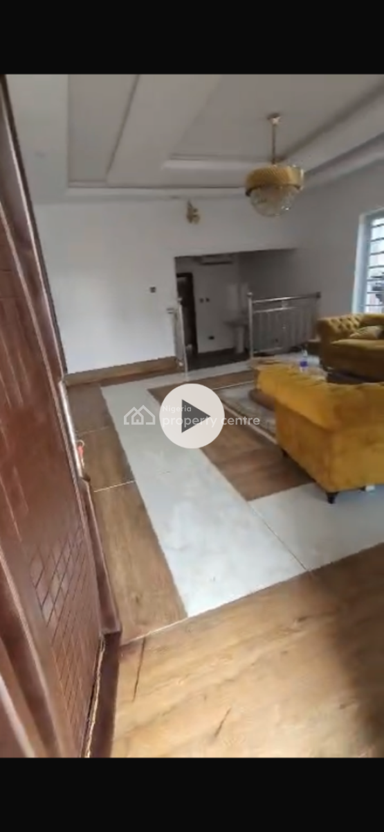 3 Bedroom Duplex in Lekki Phase1, Lekki Right, Lekki, Lagos, Terraced Duplex for Rent