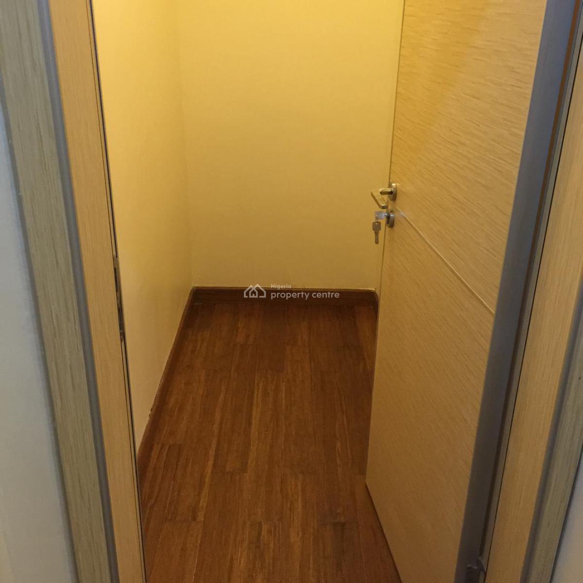 Spacious 4bedrooms Semi Detached with Bq, Opposite Friends Colony, Osapa, Lekki, Lagos, Semi-detached Duplex for Rent