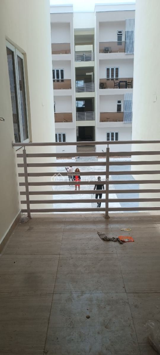 Brand New Luxury Beautiful 2 & 3 Bedroom Maisonette, Ilaje Mobile Road , Scheme 2 Estate, Ajah, Lagos, Flat / Apartment for Rent