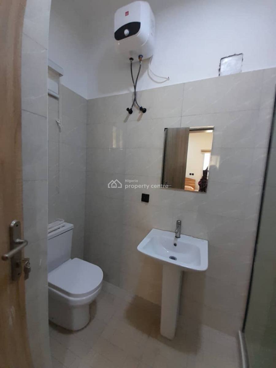 Brand New Luxury Beautiful 2 & 3 Bedroom Maisonette, Ilaje Mobile Road , Scheme 2 Estate, Ajah, Lagos, Flat / Apartment for Rent