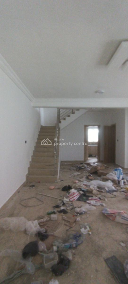 Brand New Luxury Beautiful 2 & 3 Bedroom Maisonette, Ilaje Mobile Road , Scheme 2 Estate, Ajah, Lagos, Flat / Apartment for Rent