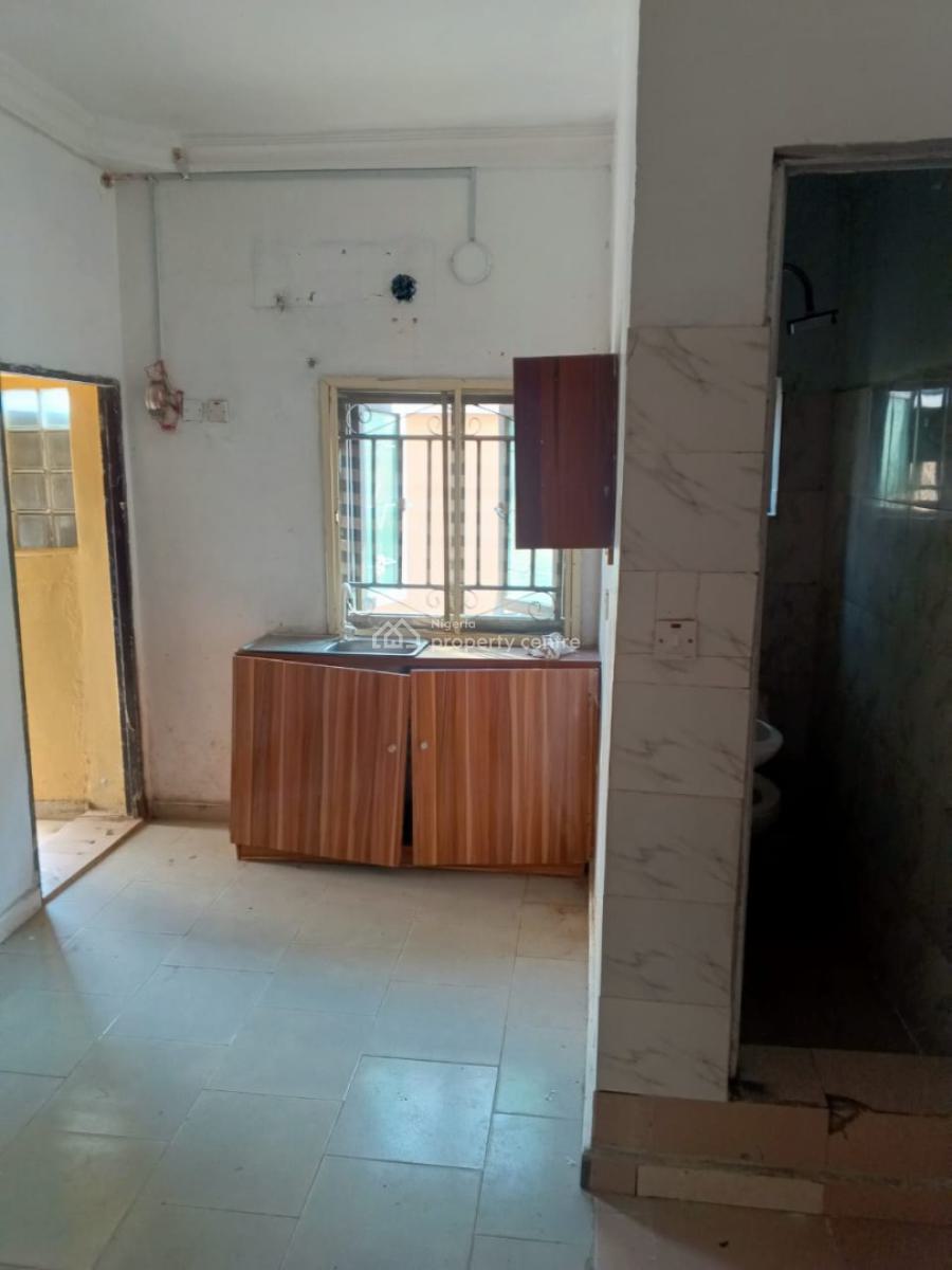 Roomself Contain, New Road, Lekki, Lagos, Self Contain (single Rooms) for Rent