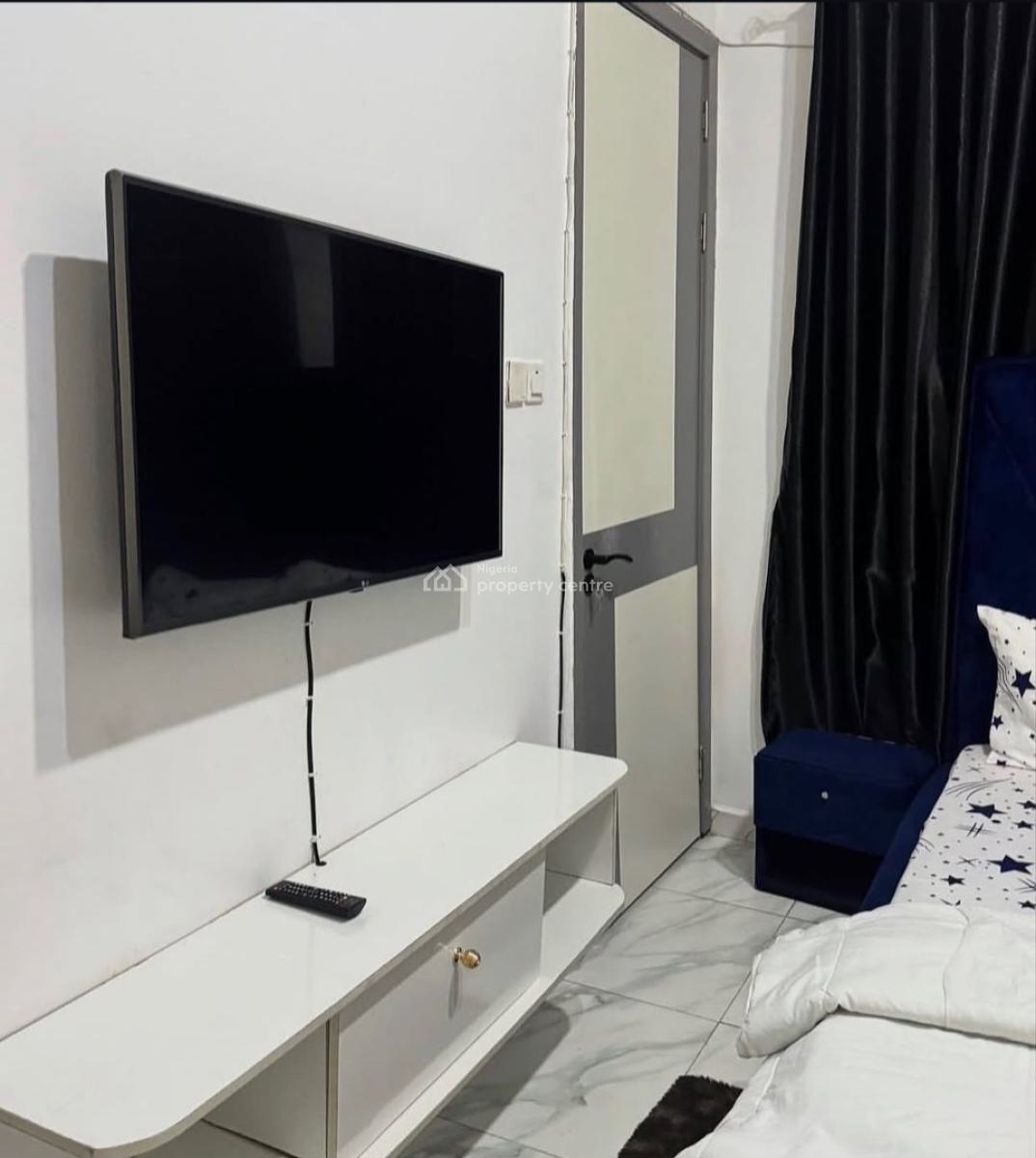 Newly Launched Apartment, Royal Pine Estate, Lekki Phase 2, Lekki, Lagos, Self Contain (single Rooms) Short Let
