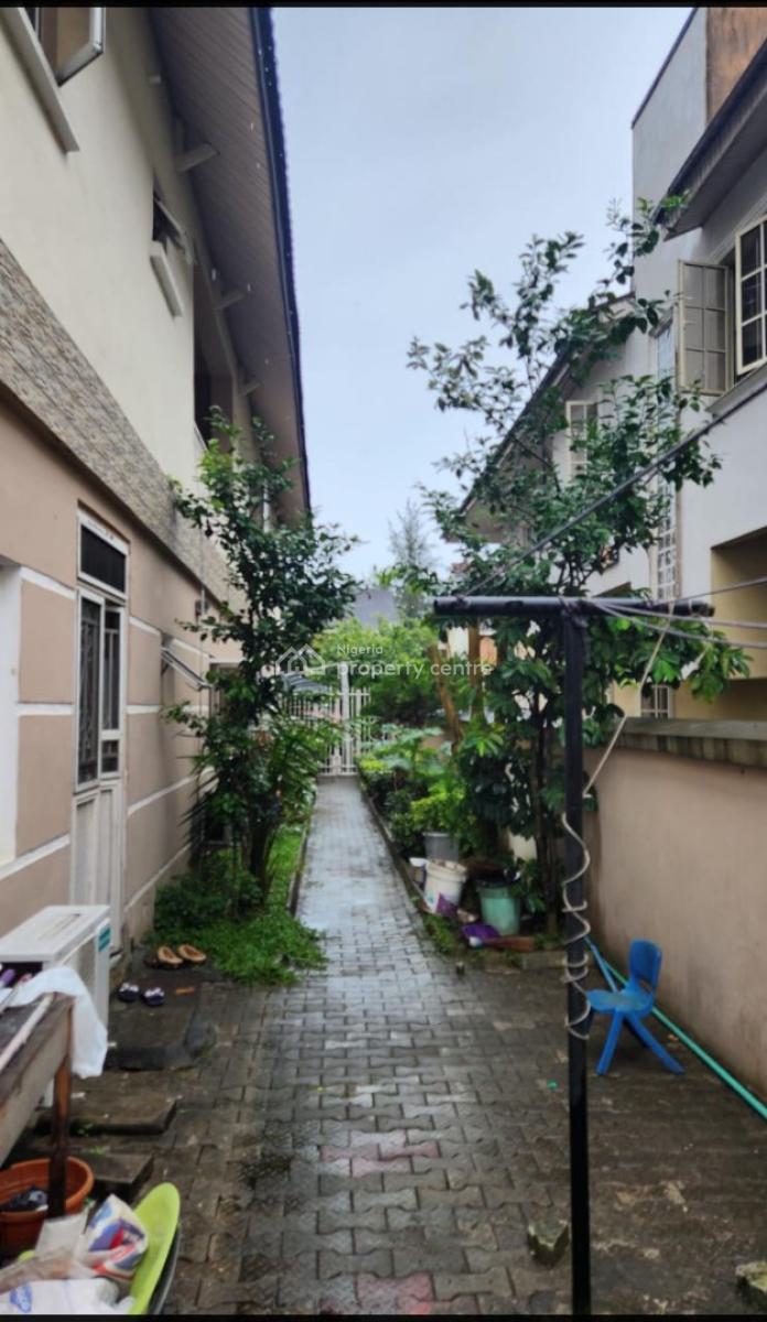 5 Bedroom Fully Detached Duplex, Carlton Gate Estate, Chevron Drive, Lekki, Lagos, Detached Duplex for Sale